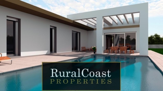 Chalet independiente de 241.65 m2. 4 habitaciones. 3 baños. Piscina privada y garaje desde 290.000€