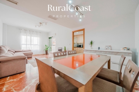 Precioso apartamento en el corazón de Campello, listo para entrar a vivir