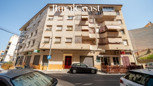 Centraal gelegen appartement in El Campello, 2 slaapkamers, 1 badkamer, terras